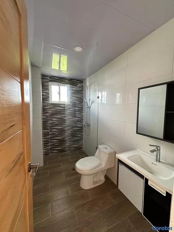 apartamentos - venta de apartamento en la autopista de san isidro con 127mts y 2 parqueos  8