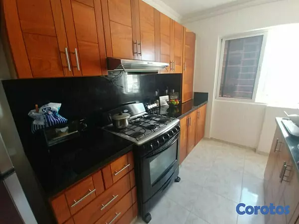 apartamentos - Apartamento remodelado de oportunidad en la Av. Monumental cerca autopist duarte 7