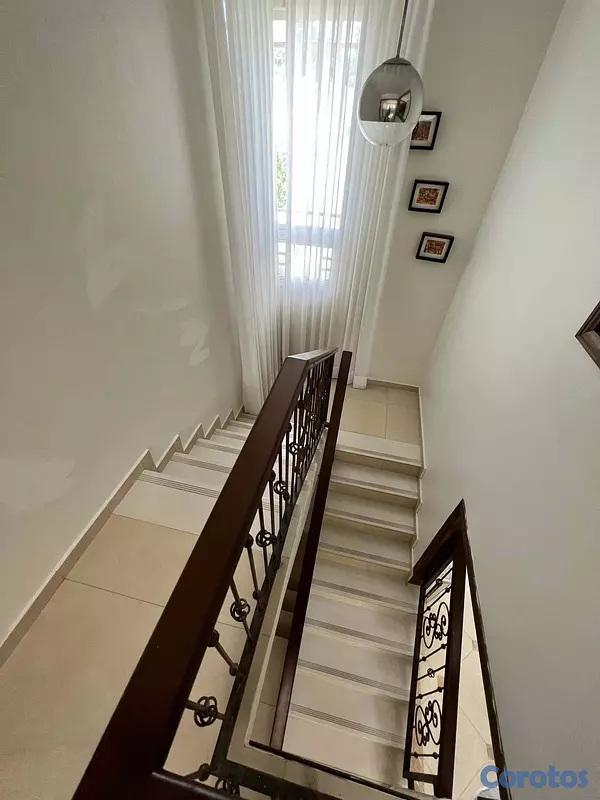 casas - Casa de dos niveles en Cuesta Hermosa III 7