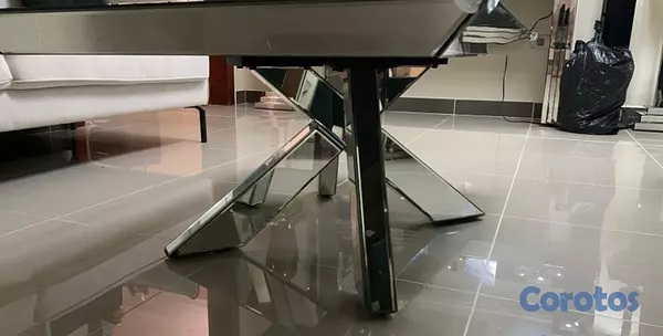 decoración y accesorios - Se vende centro de mesa con repisa y esquineros 2