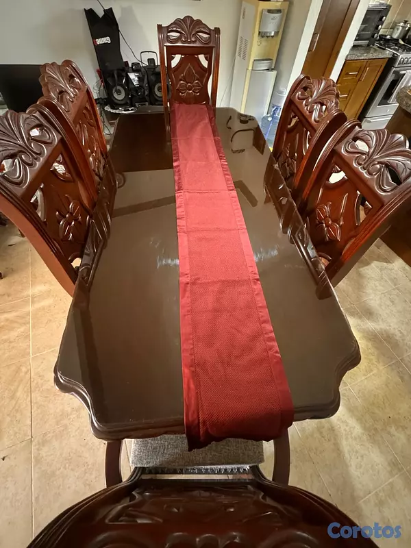muebles y colchones - Se vende comedor de 6 sillas.  4