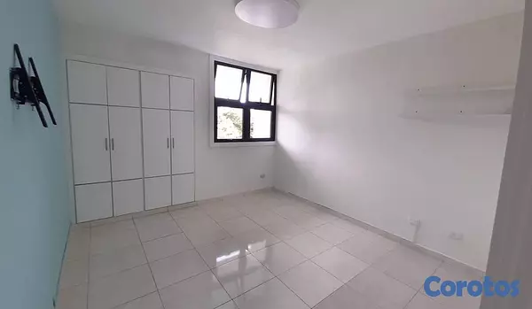 apartamentos - Apartamento de 2 habitaciones+Cuarto de servicio e 5
