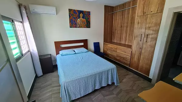casas vacacionales y villas - Hermosa Villa de 3 Niveles con Vista al Oceano 5