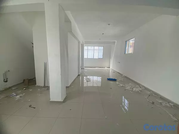 oficinas y locales comerciales - LOCAL COMERCIAL  2