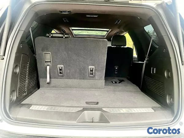 jeepetas y camionetas - CHEVROLET TAHOE RST 4WD 2021 10