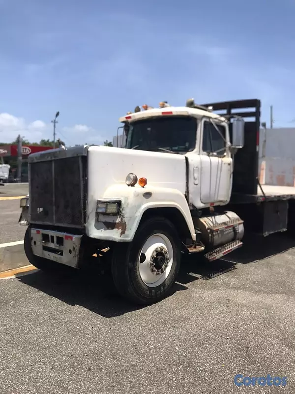 camiones y vehiculos pesados - Camion Mack RWS788 LST (1983) 4