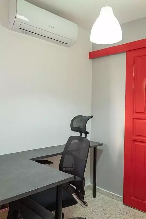 oficinas y locales comerciales - Oficina en alquiler en Piantini 9