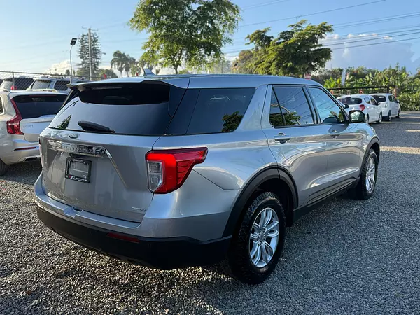 jeepetas y camionetas - Ford Explorer xlt 2020 3