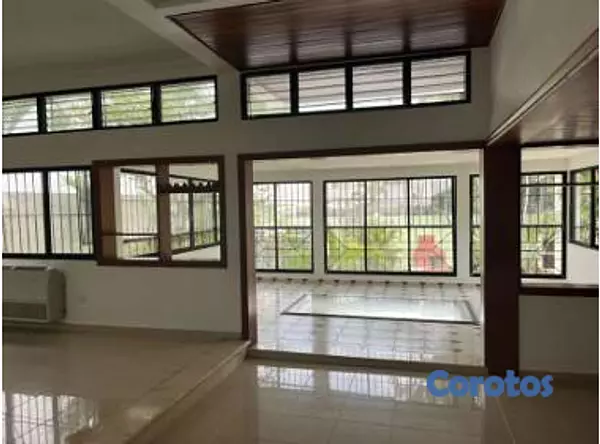 casas - Casa en venta en los Cacicazgos 3
