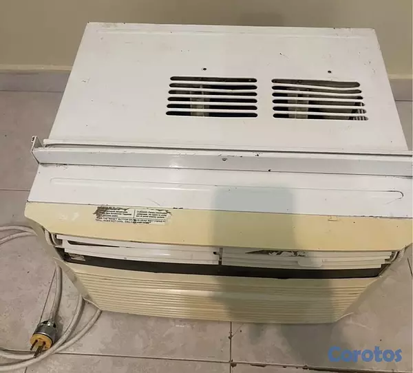 aires acondicionados y abanicos - Se vende aire acondicionado de ventana  2