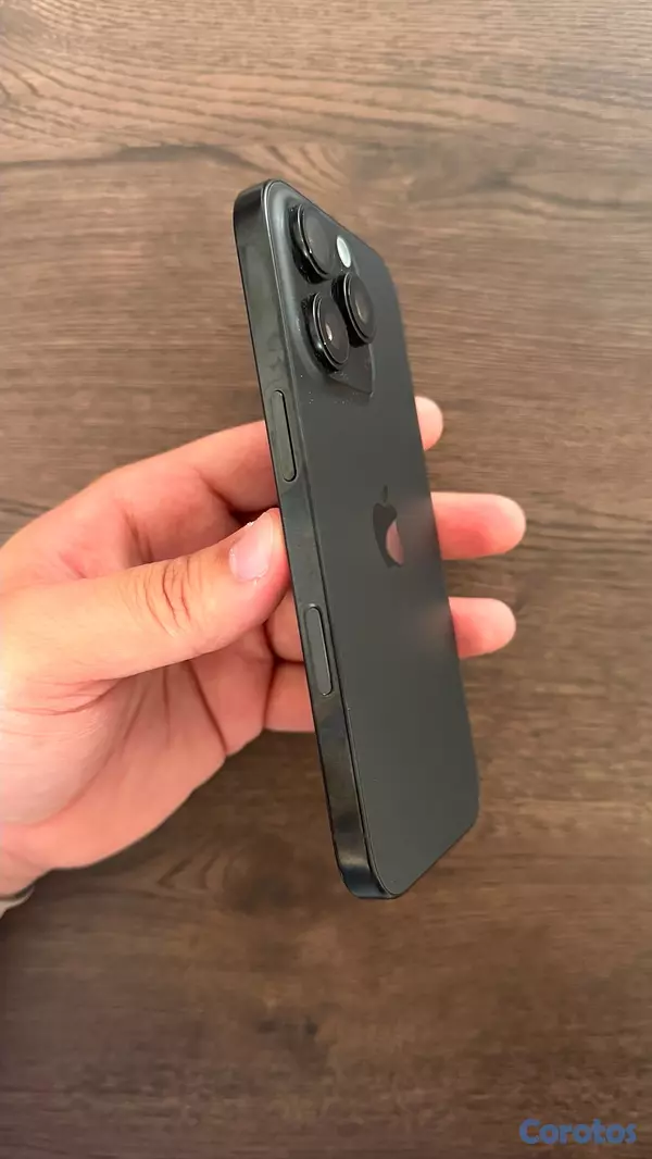 celulares y tabletas - iPhone 16 pro 2