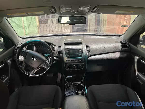 jeepetas y camionetas - Kia sorento 2015 8