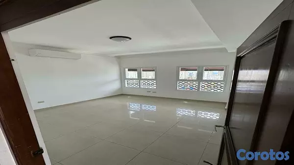 apartamentos - ¡PENTHOUSE DE ENSUEÑO EN NACO – VIVE EN LAS ALTURAS CON ESTILO! 10