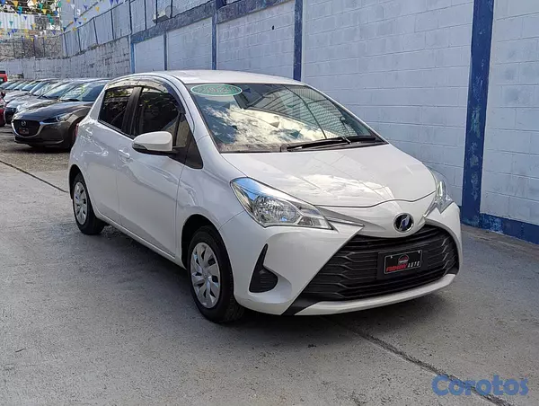 carros - TOYOTA VITZ 2020 5