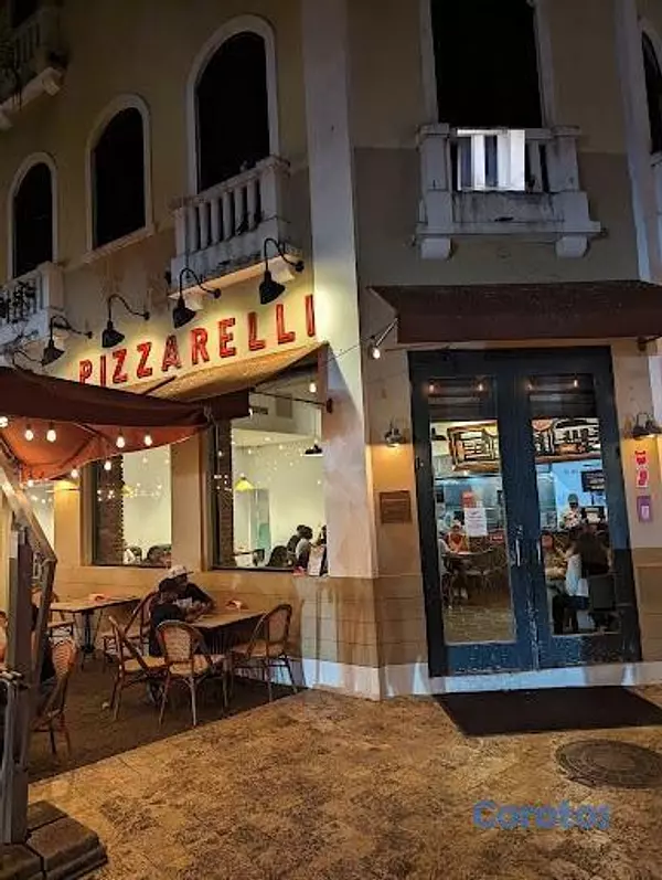 apartamentos - En Venta Edificio Comercial Frente a la Catedral Genera US$114,060 anual 8