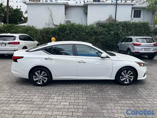 carros - 2020 NISSAN ALTIMA SV 5