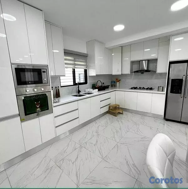casas - Vendo Moderna Casa de 2 Niveles en Arroyo Hondo II 8