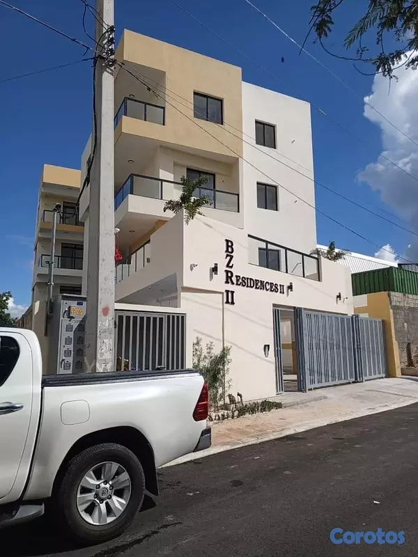 apartamentos - venta de apartamento 4ta con terraza de 158mts autopista de San Isidro 4