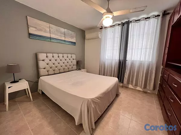 apartamentos - Alquiler amueblado en Zona Universitaria 6