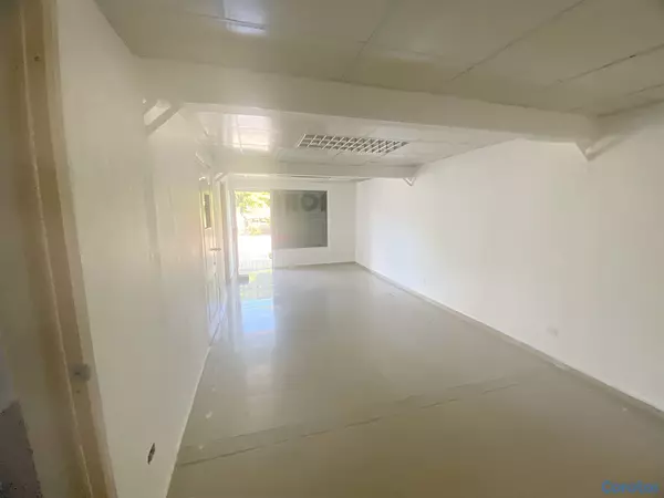 oficinas y locales comerciales - se alquila local  5