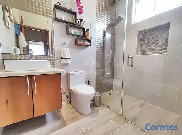 casas - CASA CON PATIO PROYECTO CERRADO EMPORIUM DORADO SA 5