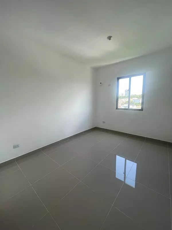 apartamentos - Vendo apartamento en Av. Independencia km 7 1/2 5