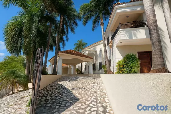 casas - Imponente Mansión de Lujo en Arroyo Hondo Viejo 4