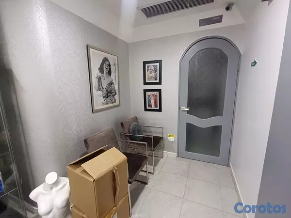 oficinas y locales comerciales -  Gazcue, Distrito Nacional, Santo Domingo ✨ Local  8