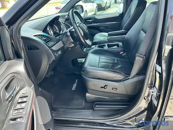 jeepetas y camionetas - Dodge Caravan GT 2017 7