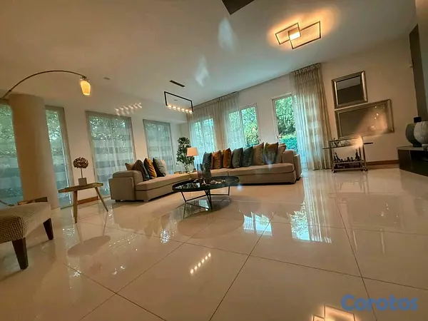 apartamentos - Venta de Apartamento en Paraiso  2