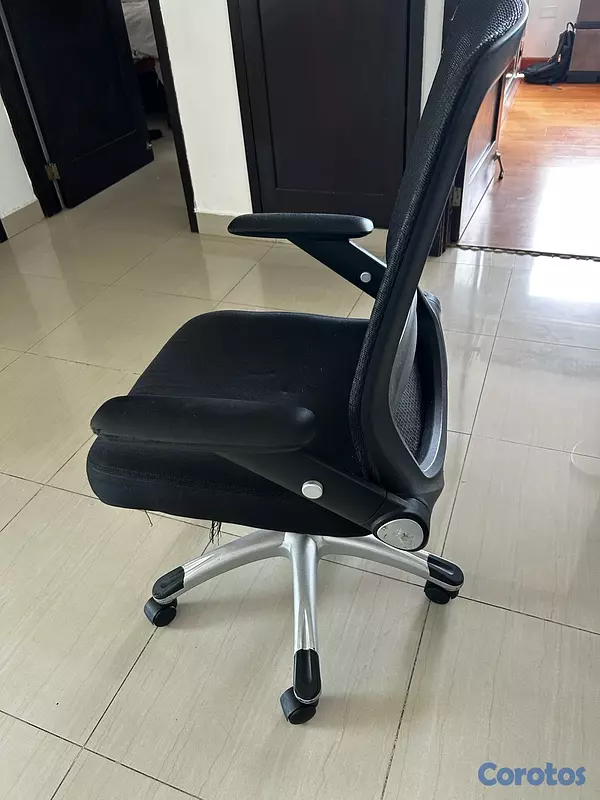 equipos profesionales - Vendo Silla ejecutiva en excelentes condiciones  2