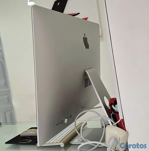 computadoras y laptops - Imac Retina 5K 27 Pulg Core i5 Ram 16gb Disco 512gb SSD radeon pro 570 4gb 2017 4