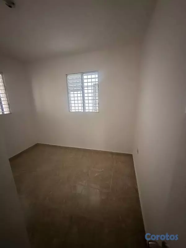 apartamentos - Rento apartamento en primer nivel con marquesina privada  en Savica  10