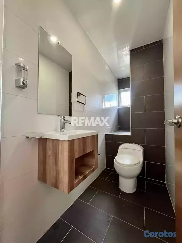 apartamentos - Apartamento con Línea Blanca en La Julia 4
