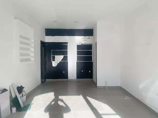 oficinas y locales comerciales - Local primer nivel Castellana 4