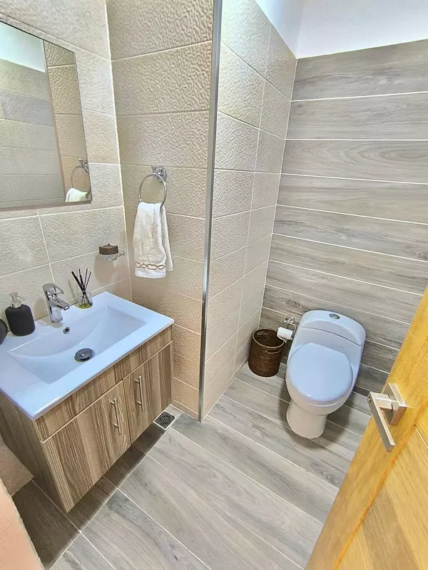 apartamentos - Apartamento en Venta Evaristo Morales 2
