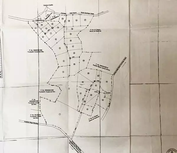 solares y terrenos - Solar 247,000 en hato nuevo 
 2