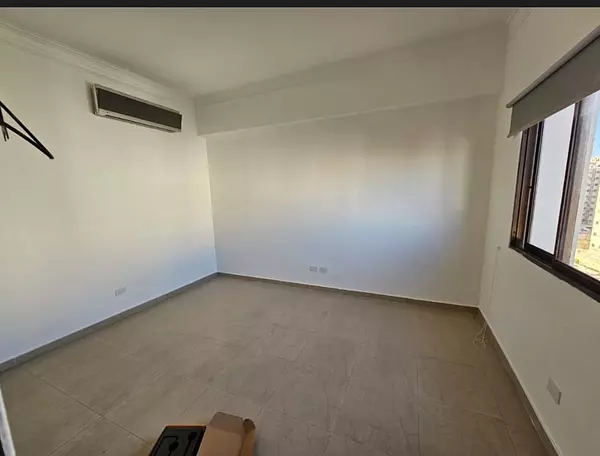 apartamentos - Ensanche Quisqueya (no barrio)
$226,000.
Balcon
208 metros
Piso 8
3 habitaciones 4