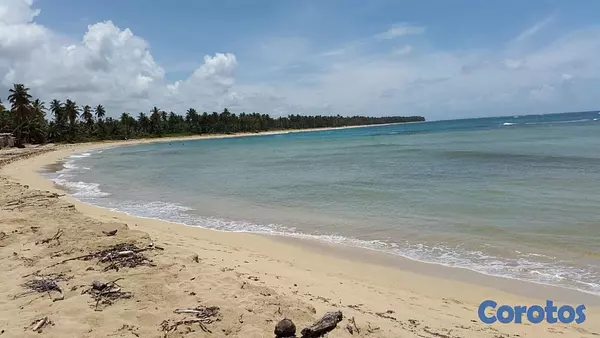 solares y terrenos - Solar con Playa en Miches de 175mil m2 2