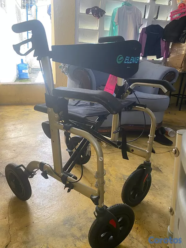 Salud y Equipamiento Médico - silla de ruedas y silla de baño  2