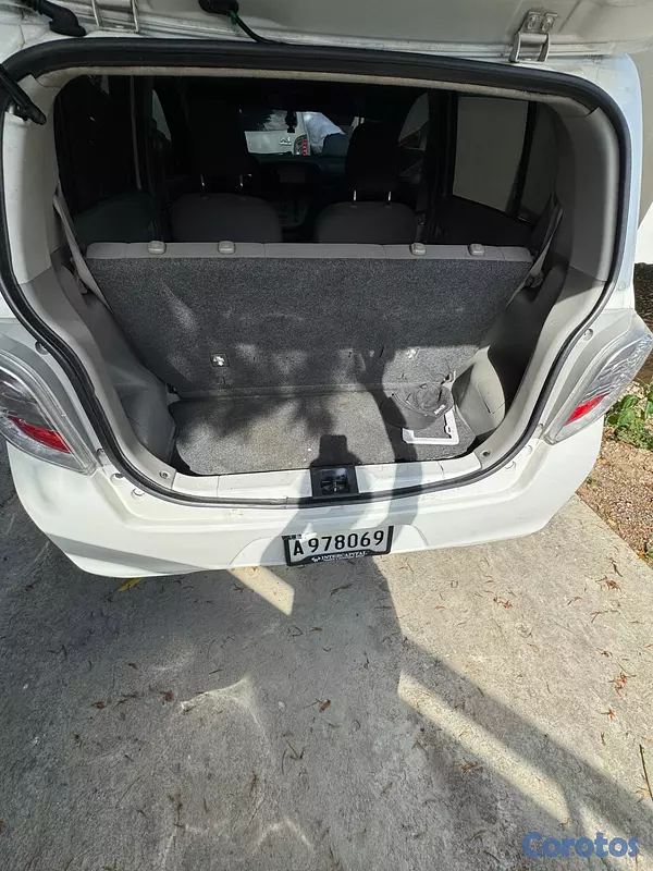 carros - Se vende Daihatsu mira 2017 5