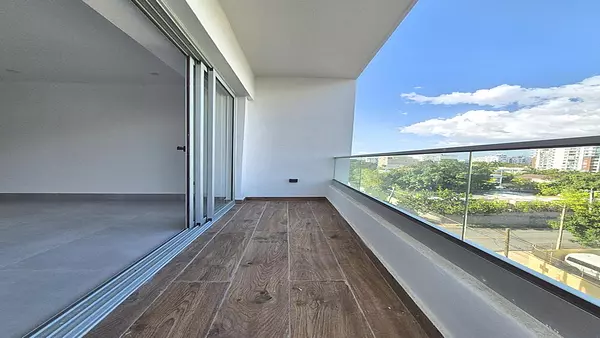 apartamentos - Alquiler Apartamento Nuevo en Renacimiento 3