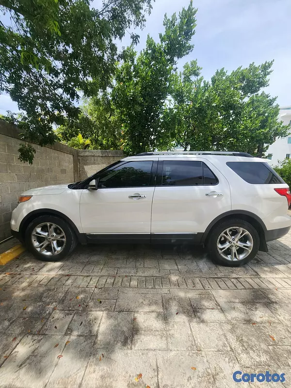 jeepetas y camionetas - Ford Explorer 2013 Limited 3