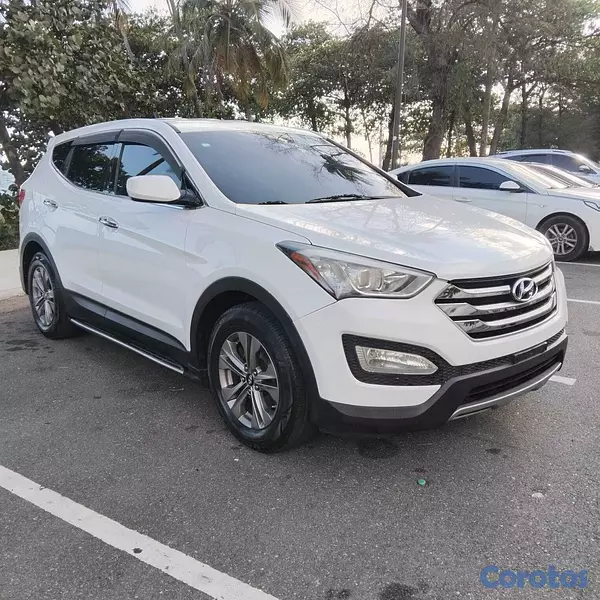jeepetas y camionetas - Hyundai Santa Fe año 2016 8