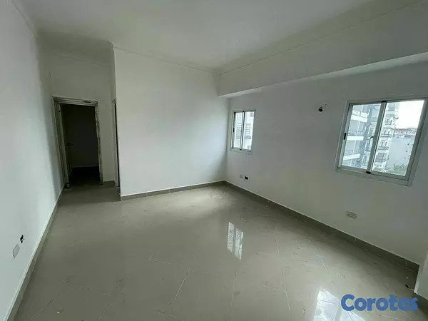 otros inmuebles - Se alquila edificio en Bella vista  2