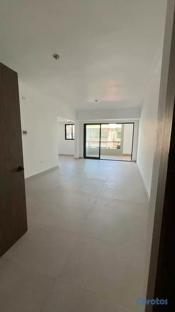 apartamentos - Apartamento 4to piso en el millon  4