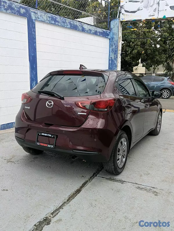 carros - MAZDA2 2020  3