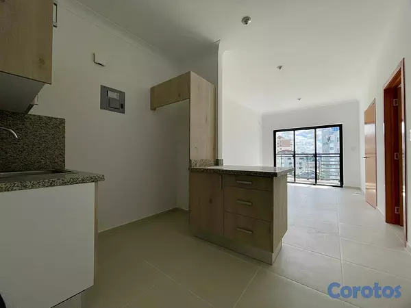 apartamentos - Apartamento en renta en torre moderna próximo a la Churchil 7