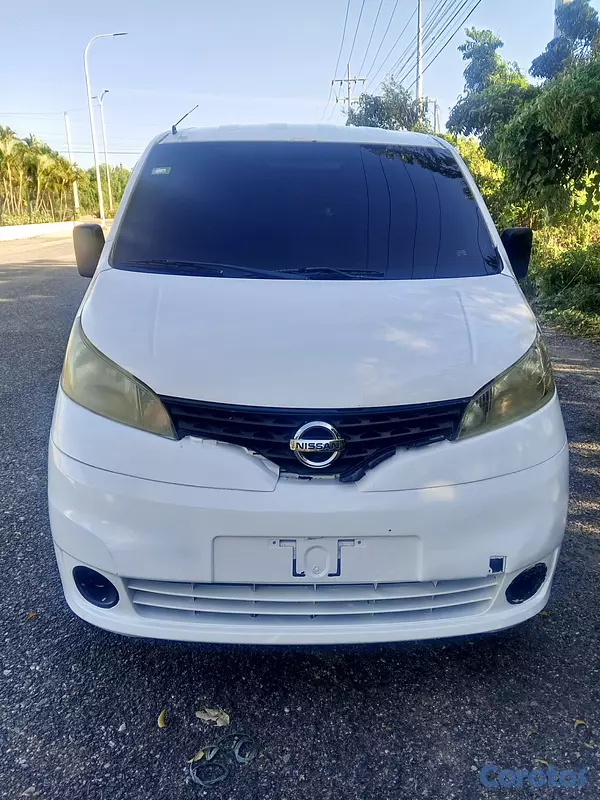 otros vehiculos - Nissan Vannette  2011 7