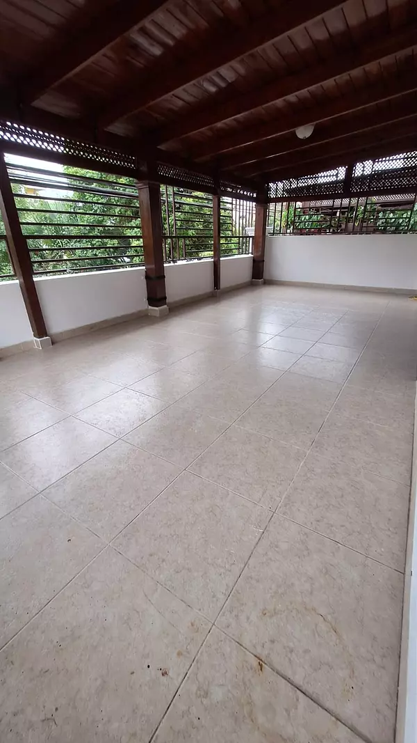 apartamentos - ALQUILO APARTAMENTO CON TERRAZA  Mirador Sur  2do 6